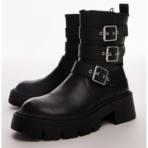Topshop Black Moto Boots with Buckles - Picture 1 of 6